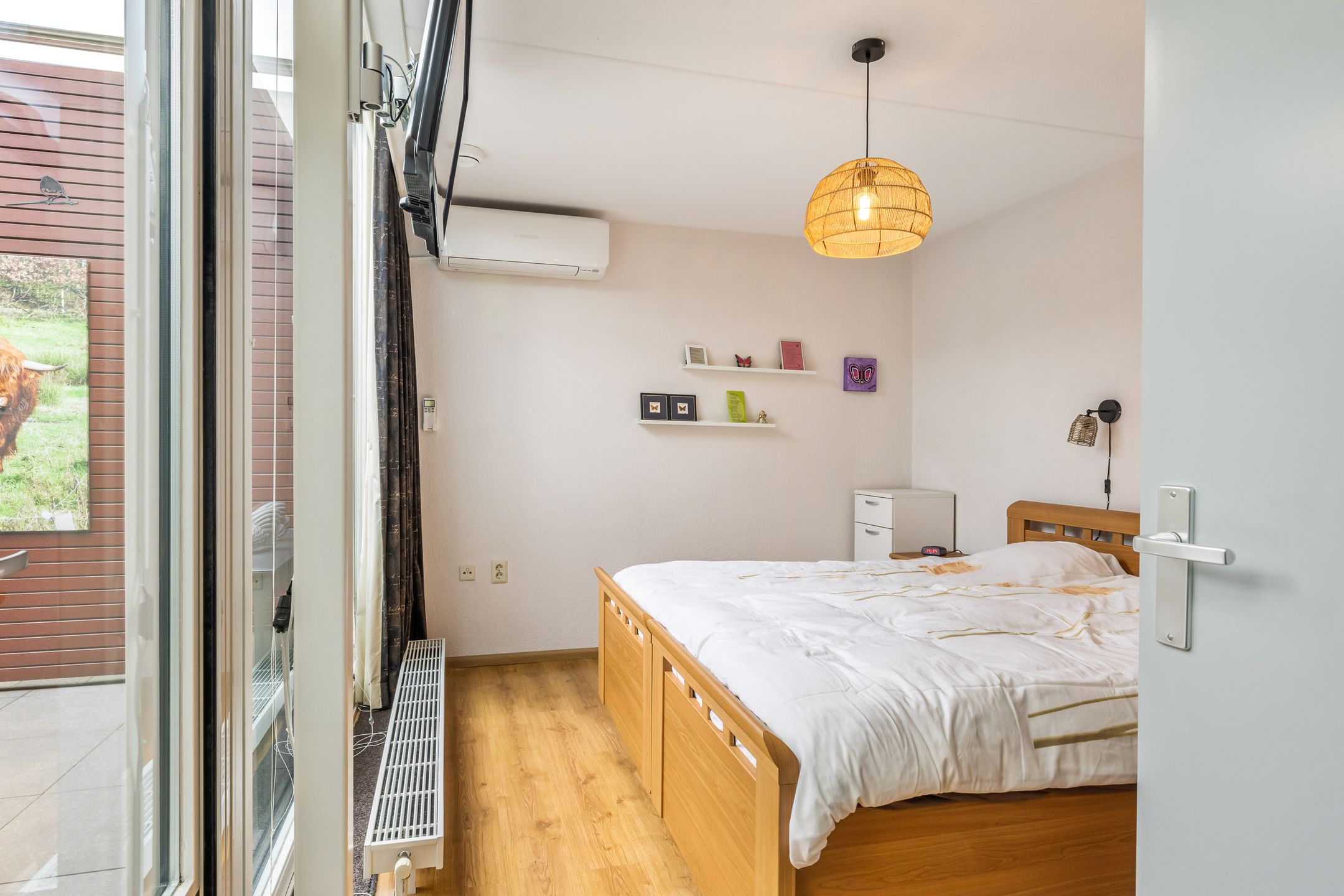 Photo 21 of De Ruijterstraat 15