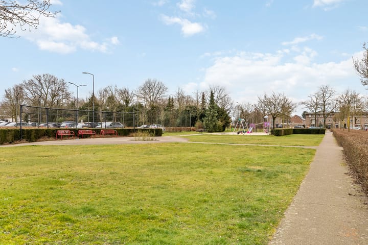 Foto 27 van De Ruijterstraat 15