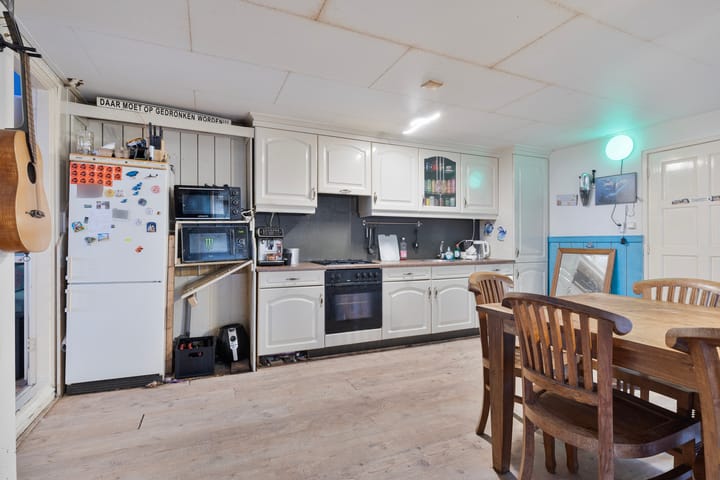 Foto 11 van Middenweg 117