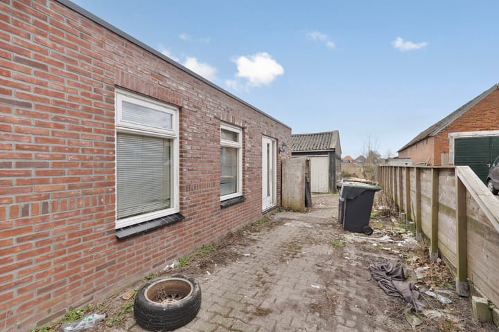 Foto 3 van Middenweg 117