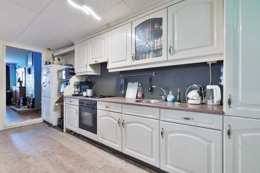 Foto 13 van Middenweg 117