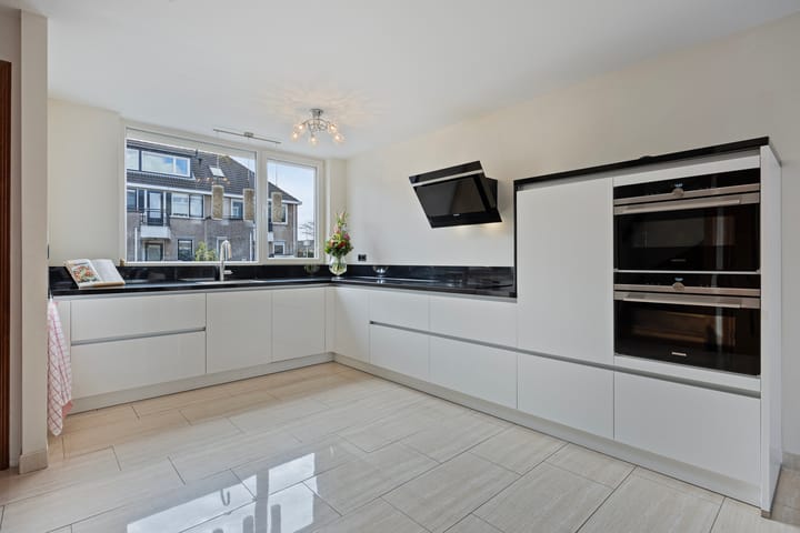 Foto 2 van Bachstraat 99