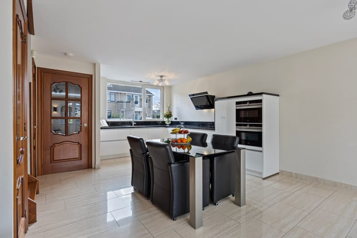 Foto 9 van Bachstraat 99