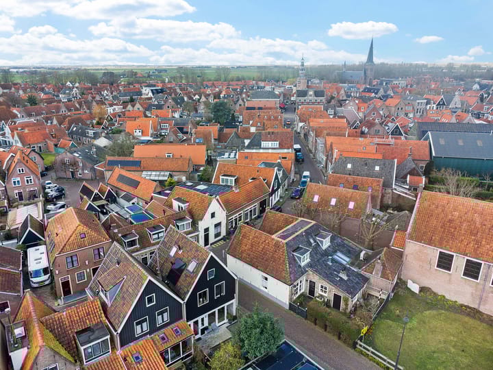 Photo 6 of Zuideinde 36