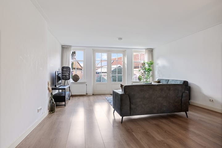 Photo 14 of Zuideinde 36