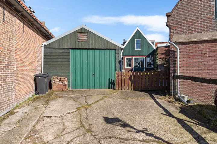 Photo 25 of Zuideinde 36