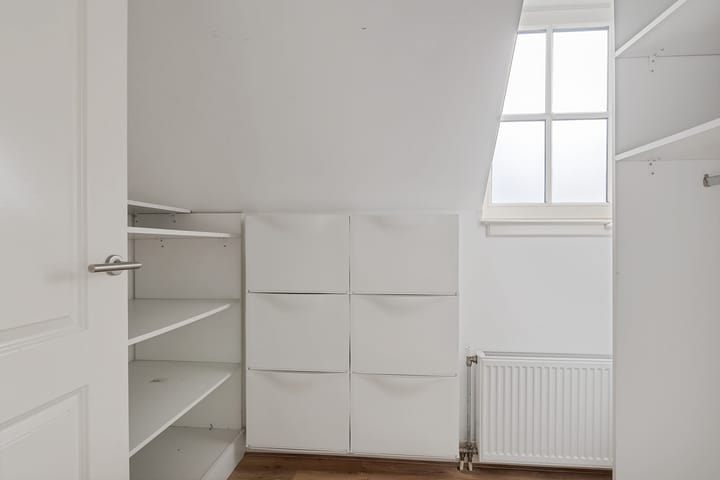 Photo 32 of Zuideinde 36