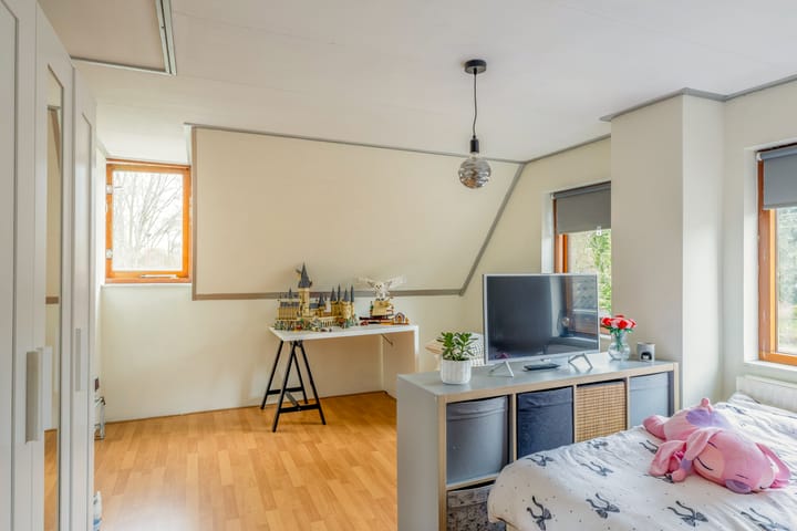 Foto 49 van Helmkruid 24