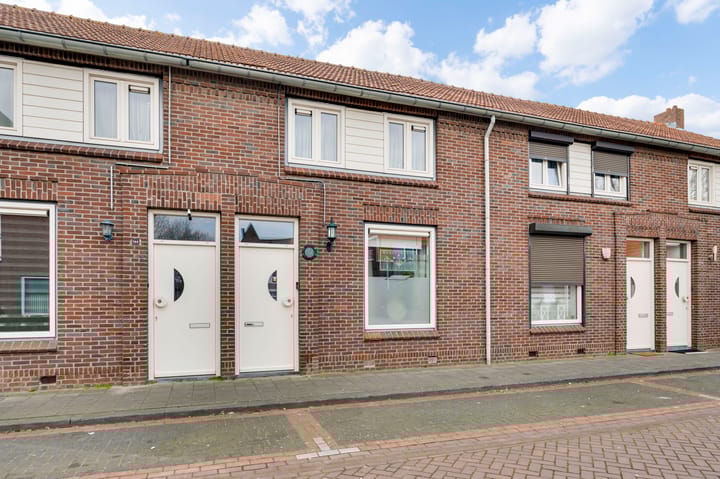 Foto 3 van Koningin Regentesselaan 142