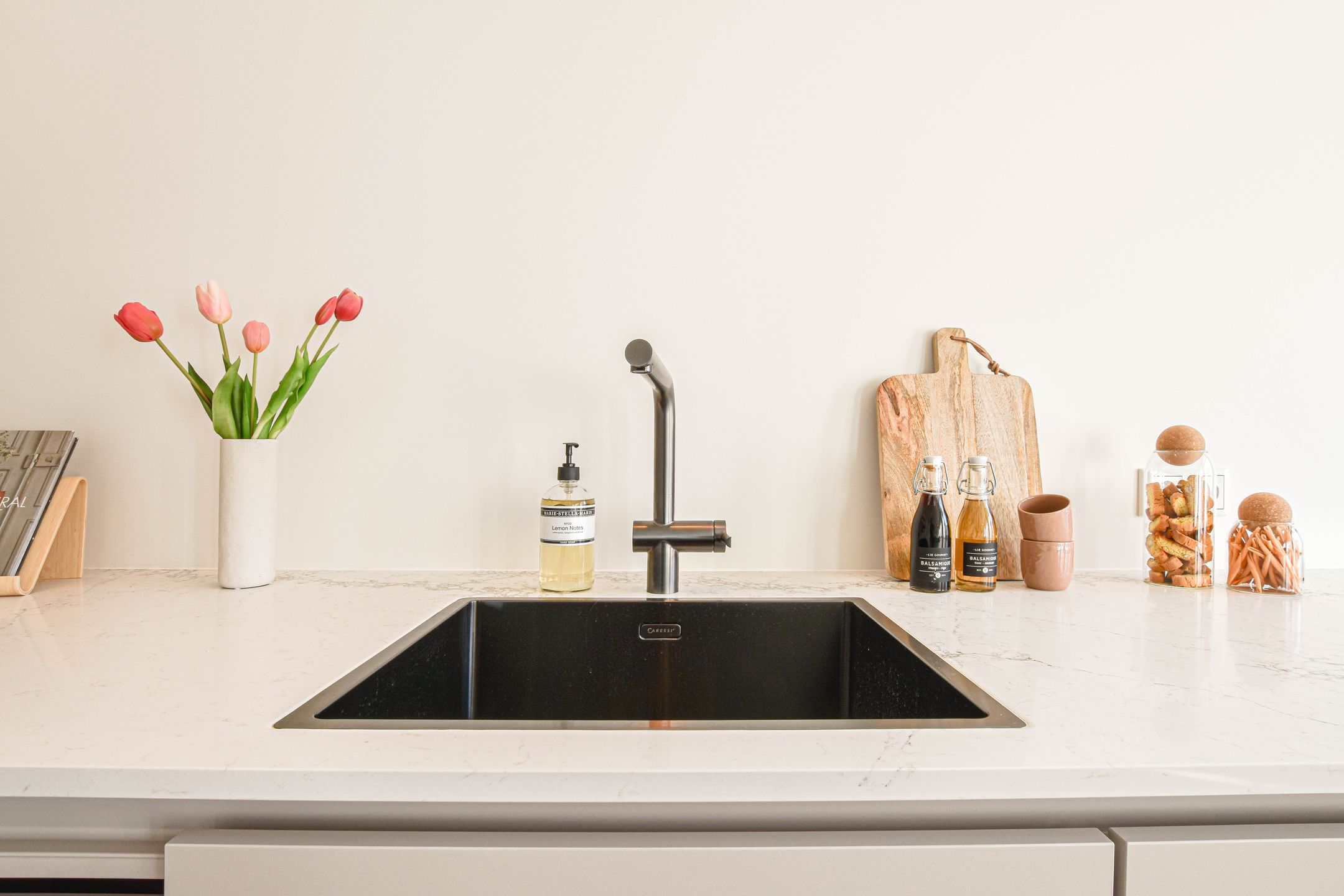 Foto 9 van James Cookstraat 4-1