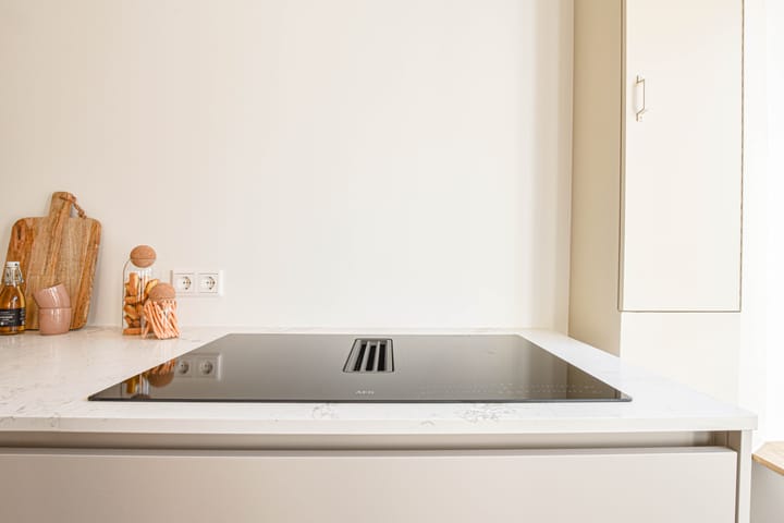 Foto 10 van James Cookstraat 4-1