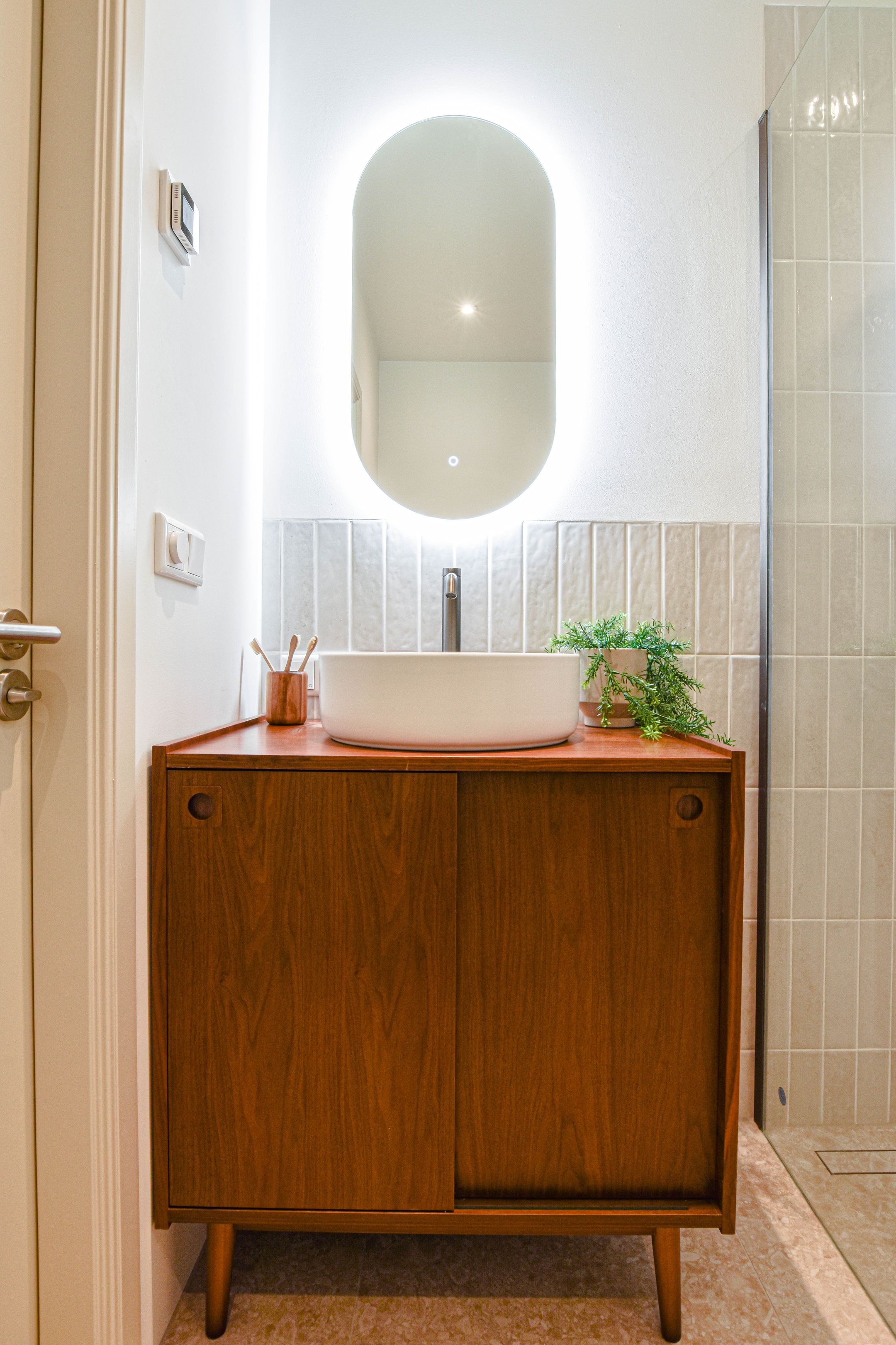 Foto 21 van James Cookstraat 4-1