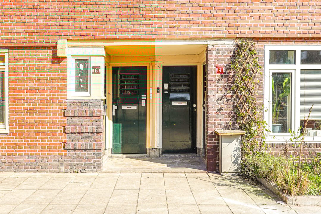 Foto 23 van James Cookstraat 4-1