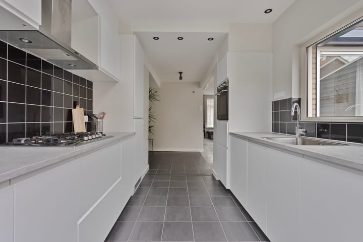 Foto 9 van Meeuwenstraat 5