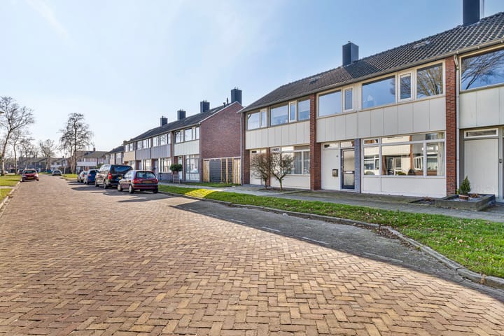 Photo 7 of Hanne Bruininghstraat 56