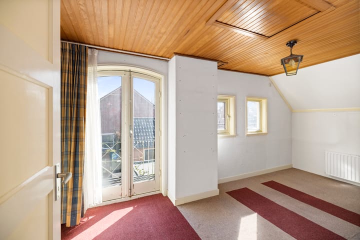 Foto 20 van Scharfstraat 2