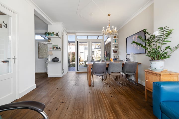 Foto 8 van Leeuwerikstraat 6