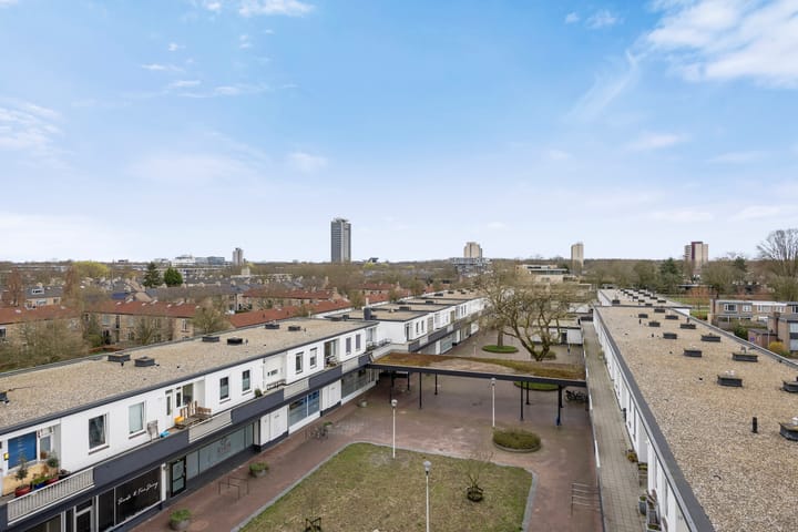 Foto 12 van Van Ruusbroecstraat 107