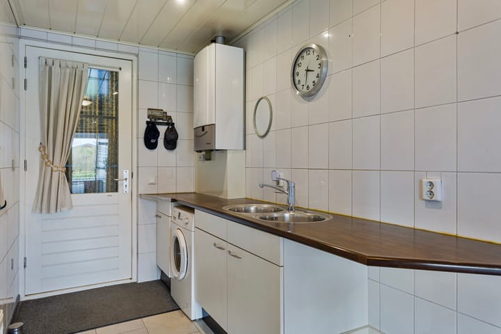 Foto 15 van Dorpsweg 61