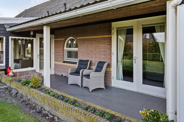 Foto 41 van Dorpsweg 61