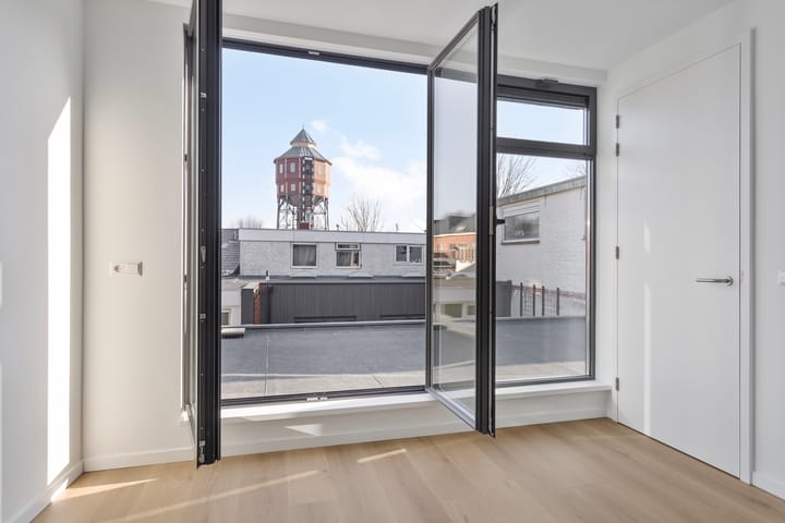 Photo 18 of Nieuwe Boteringestraat 71-B