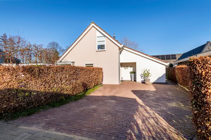 Foto 57 van Zwarte Kamp 10