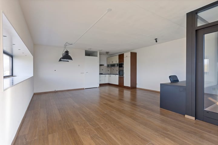 Photo 12 of De Klok 64