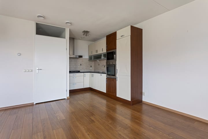 Photo 13 of De Klok 64