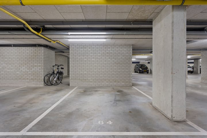 Photo 21 of De Klok 64