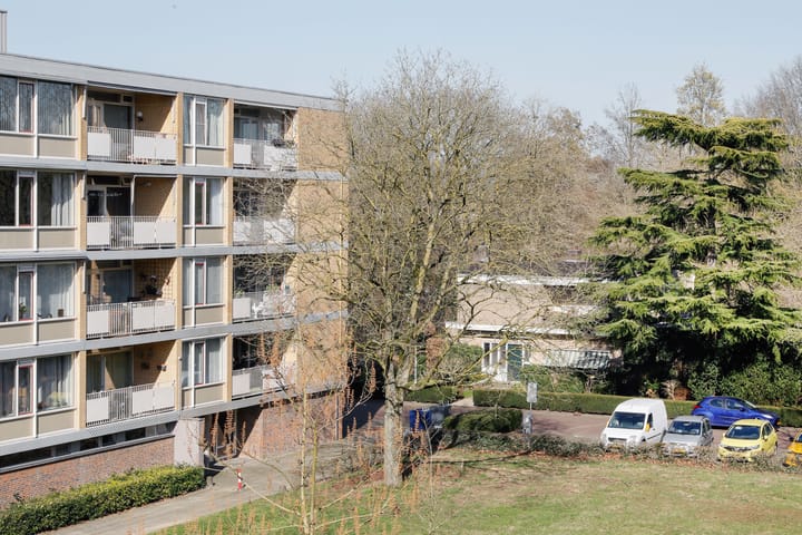 Foto 28 van Philippus de Montestraat 48