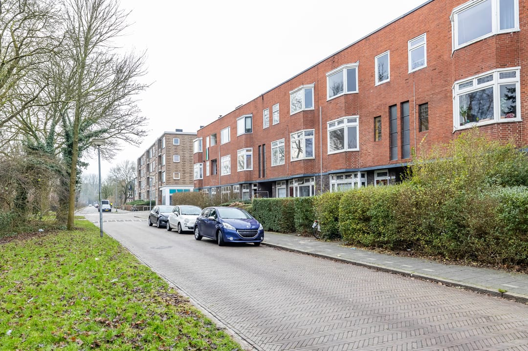 Photo 22 of Mutua Fidesstraat 3-A