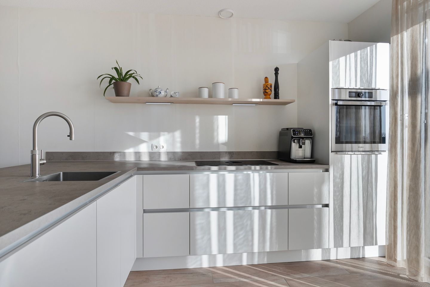 Foto 4 van Apollovlinder 19