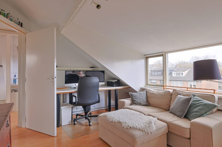 Foto 19 van Dr. Ariënsstraat 8