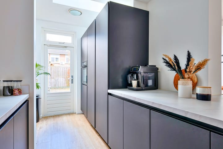 Foto 9 van Dr. Ariënsstraat 8