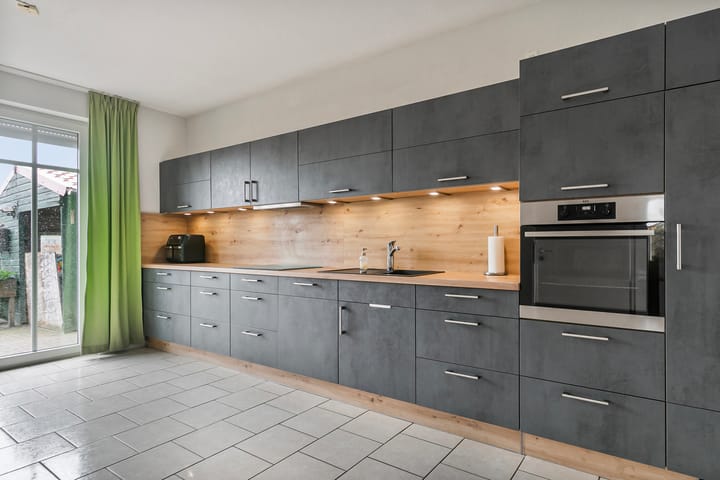 Foto 3 van Bernhardlaan 13