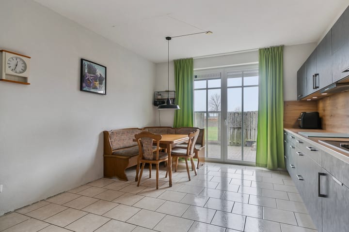 Foto 19 van Bernhardlaan 13