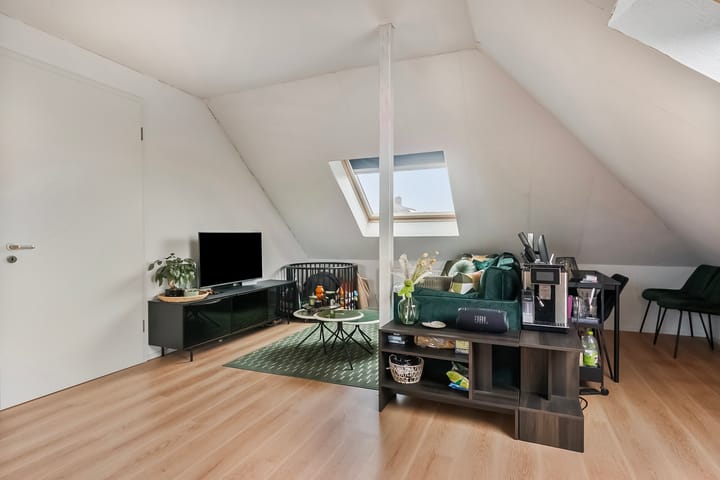 Foto 27 van Bernhardlaan 13