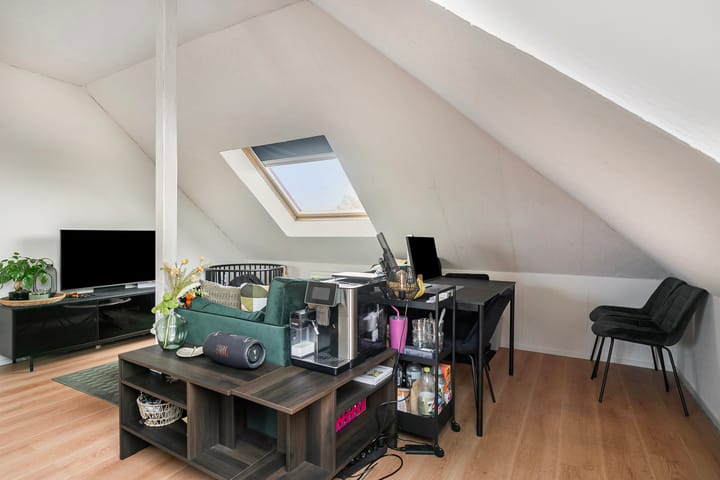 Foto 29 van Bernhardlaan 13