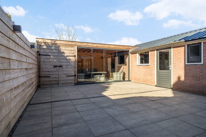 Foto 32 van Gysbert Japiksstrjitte 53