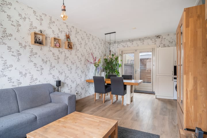 Foto 2 van Julianastraat 16