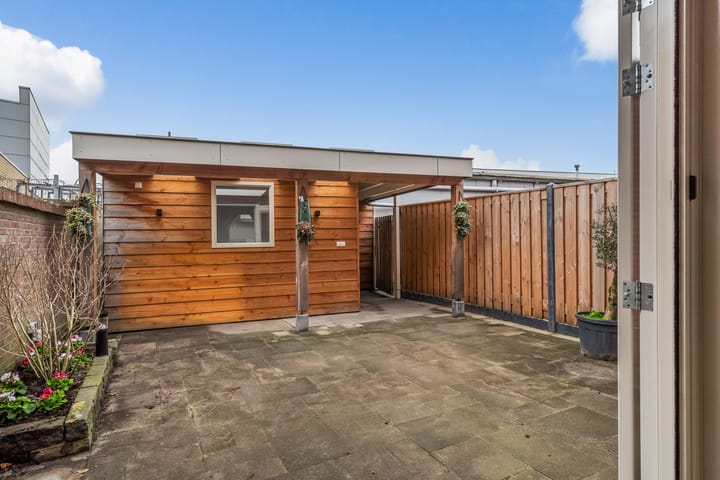 Foto 6 van Julianastraat 16