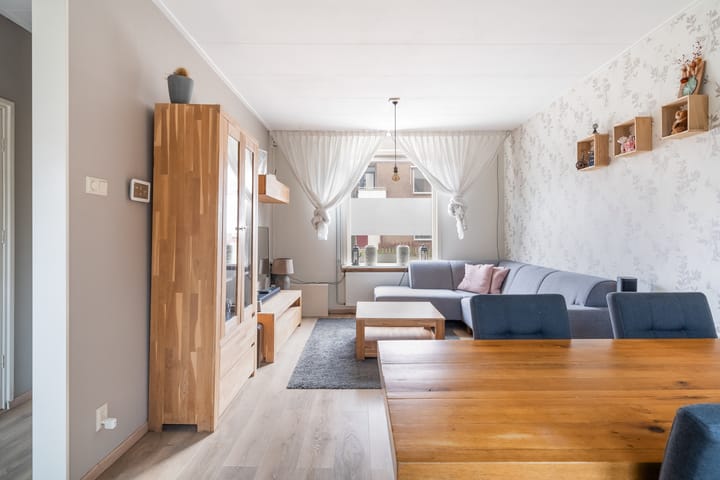 Foto 13 van Julianastraat 16