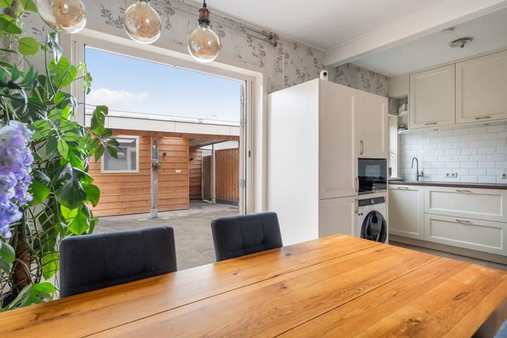 Foto 15 van Julianastraat 16