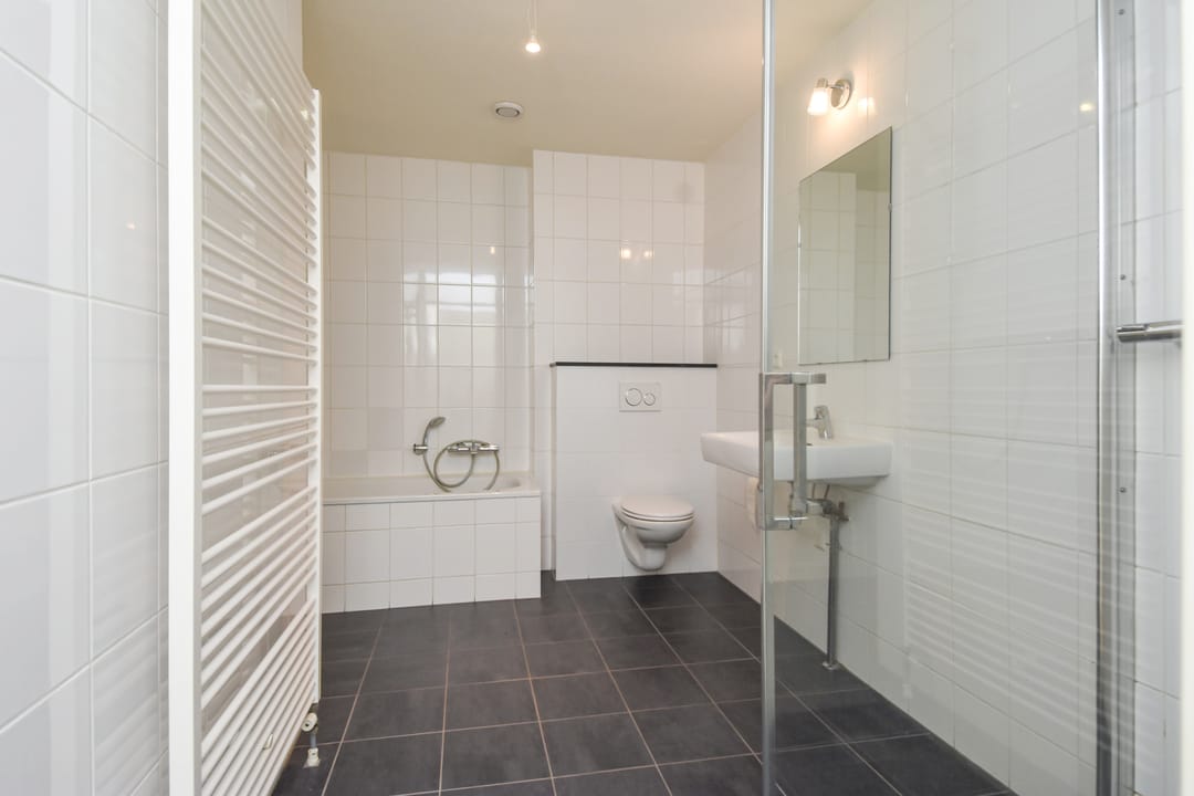 Photo 26 of Cornelis de Wittlaan 88