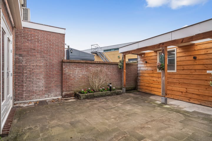 Foto 28 van Julianastraat 16