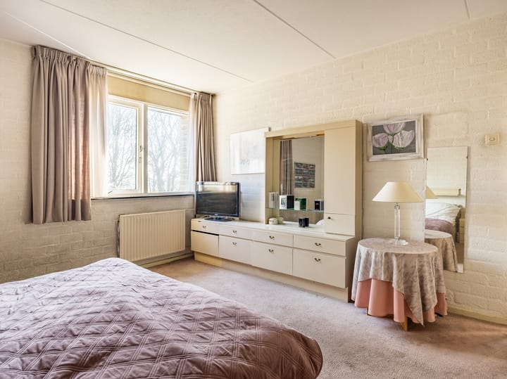 Foto 18 van Adelaarstraat 21