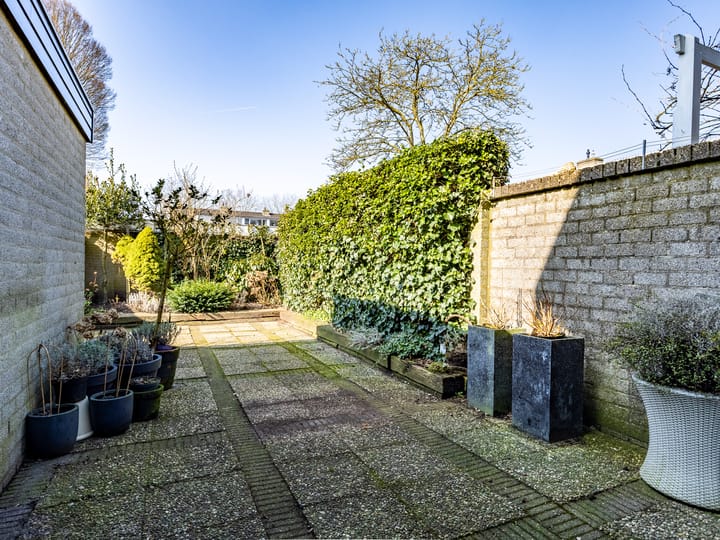 Foto 27 van Adelaarstraat 21