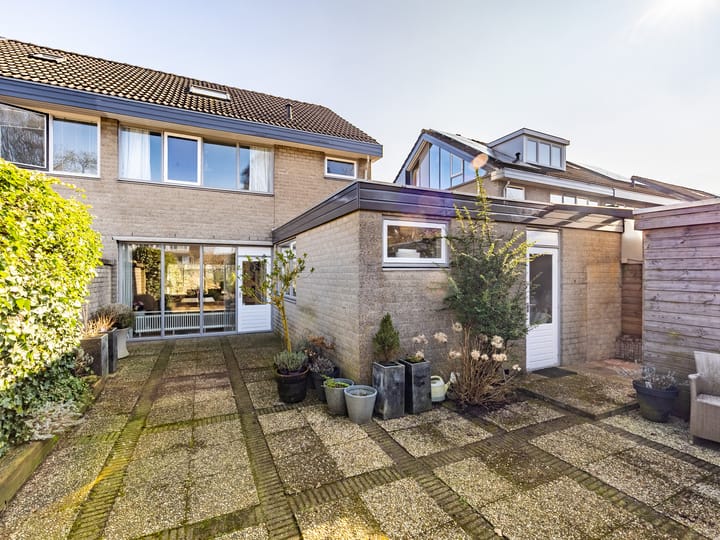 Foto 31 van Adelaarstraat 21