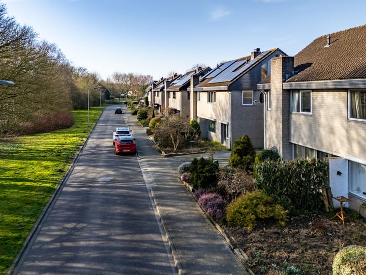 Foto 33 van Adelaarstraat 21