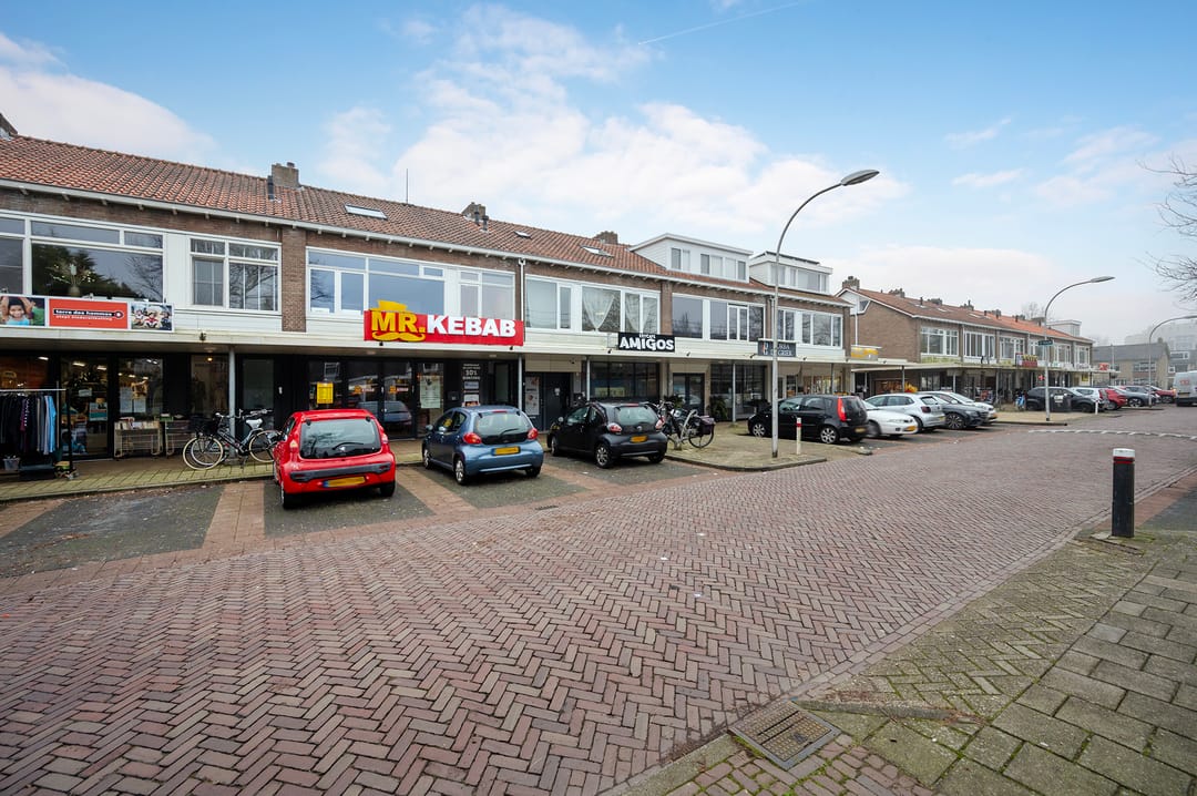 Foto 2 van Van Nesstraat 17-A